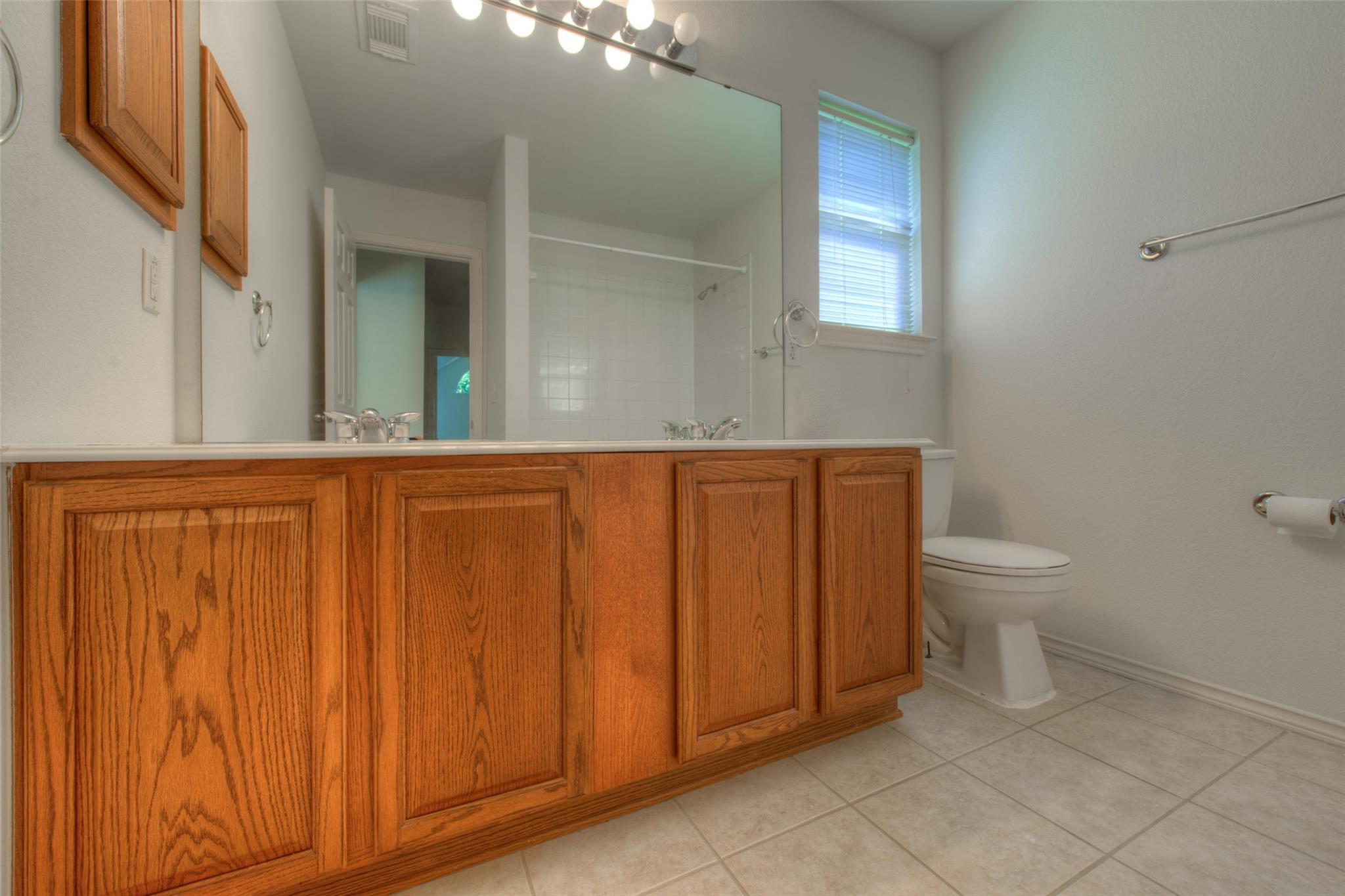 1632 Belvedere Pl Property Photo 20