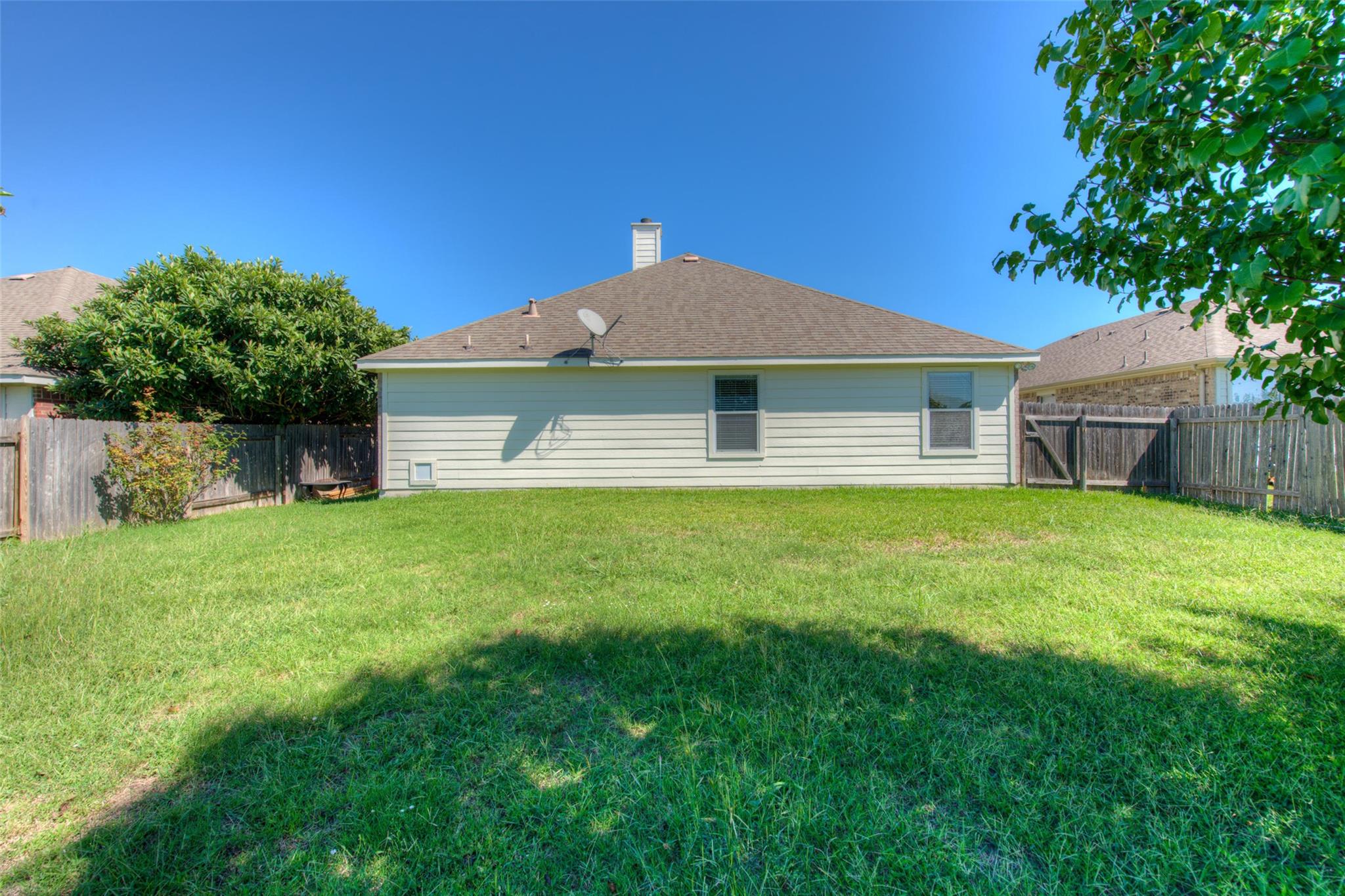 1632 Belvedere Pl Property Photo 22