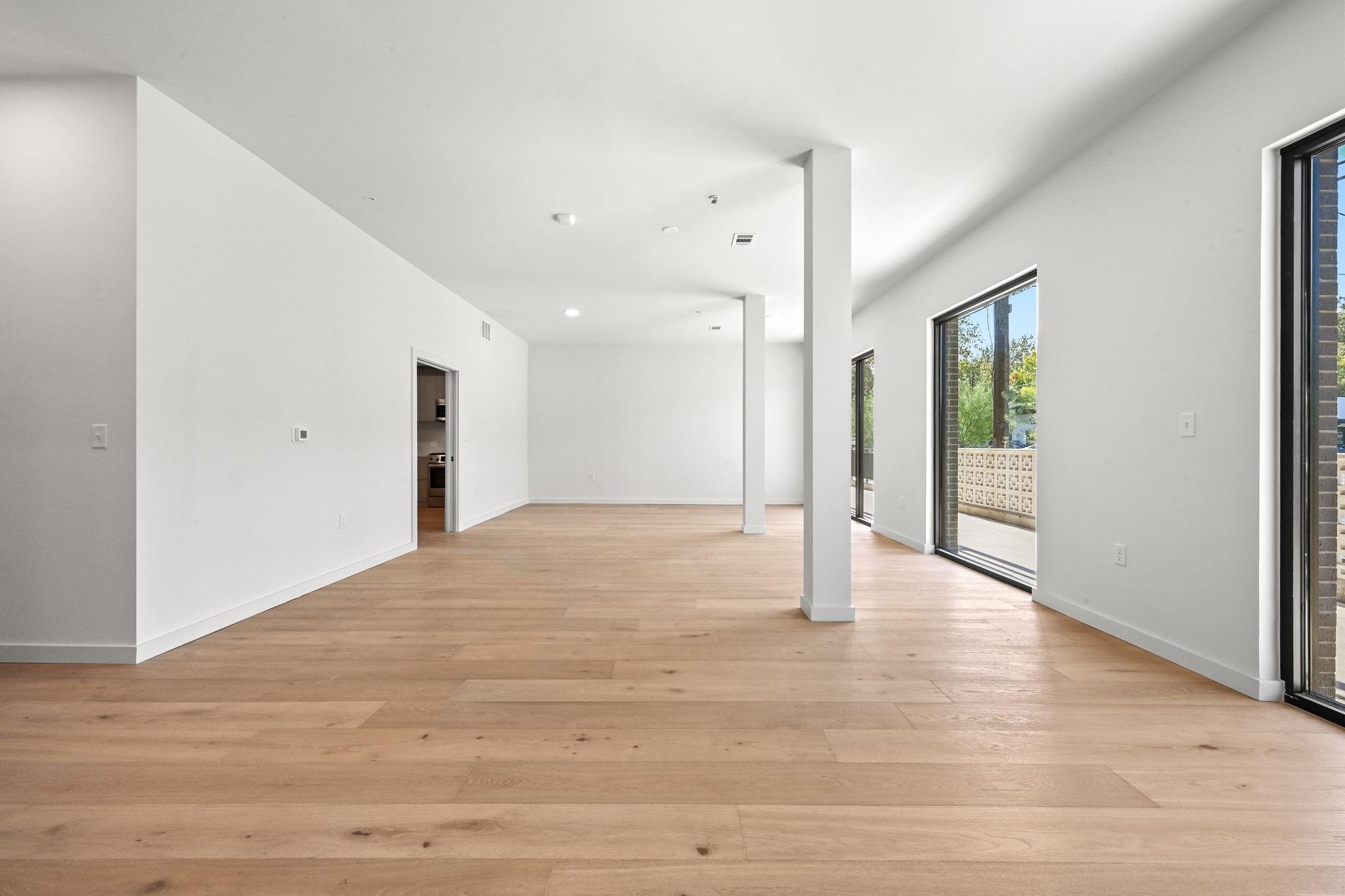 2209 S 1st St #104 Property Photo 15