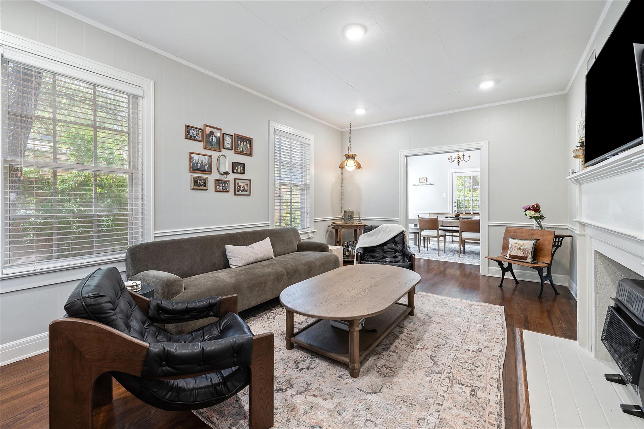 1804 Pearl St Property Photo 3