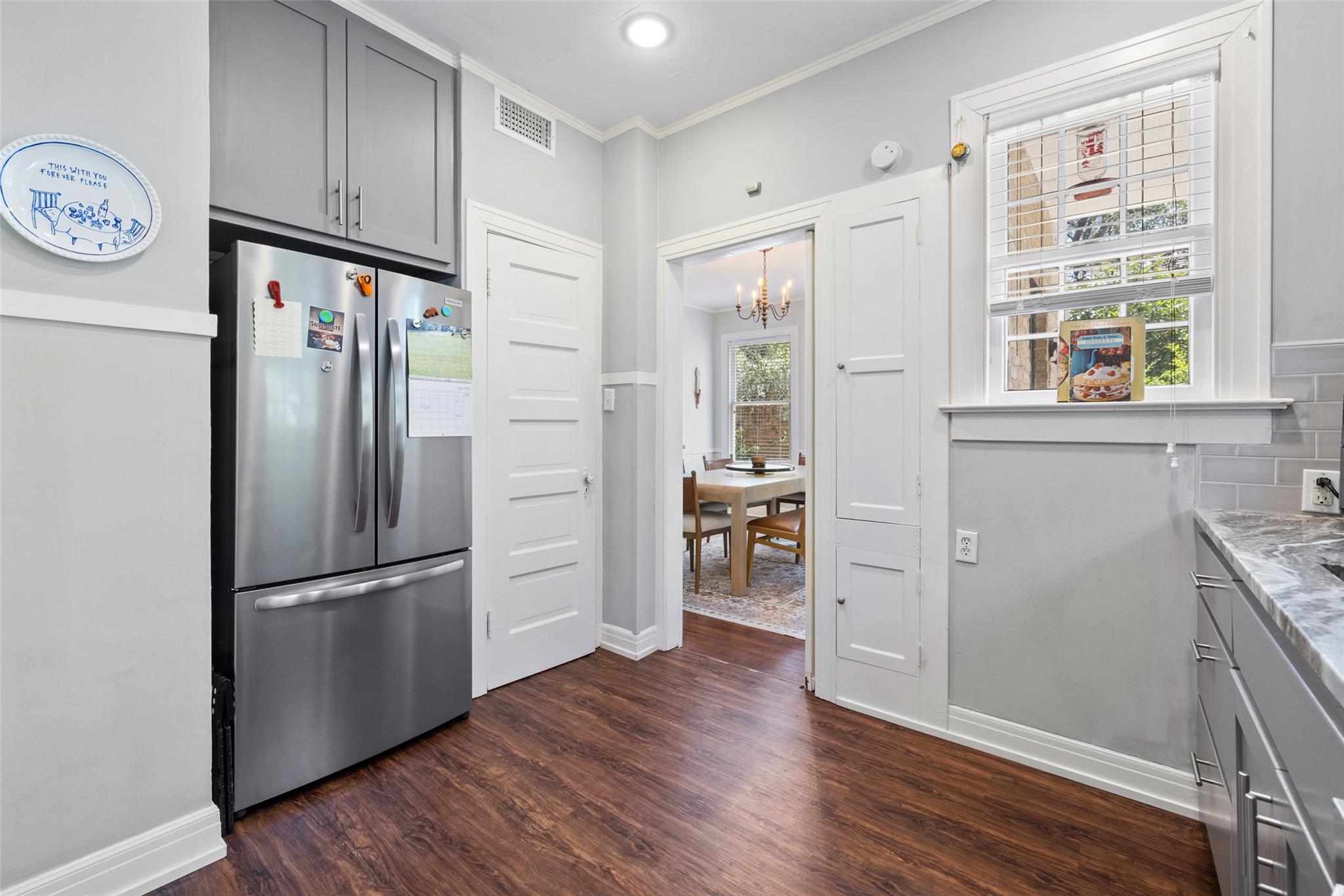 1804 Pearl St Property Photo 11