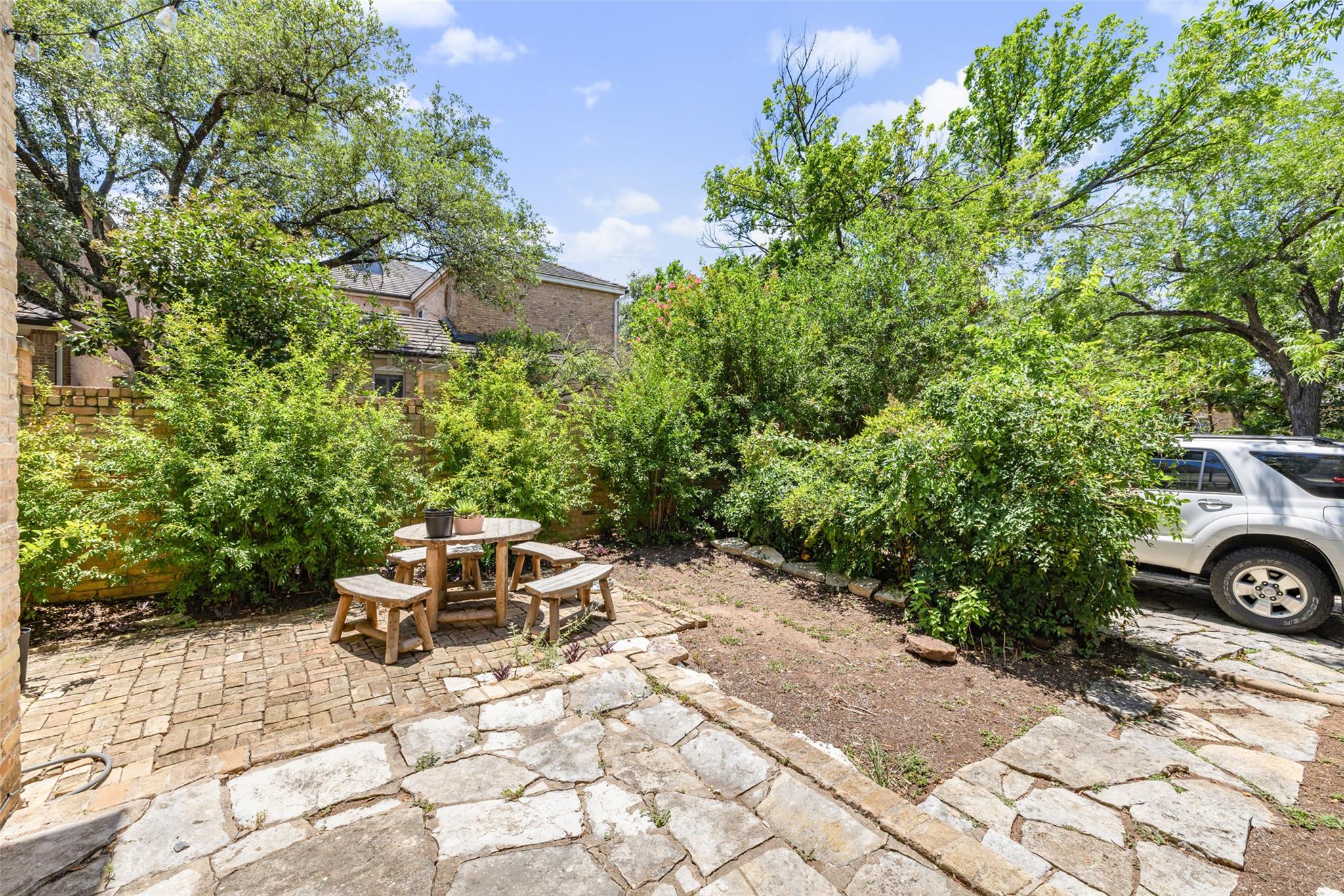 1804 Pearl St Property Photo 21