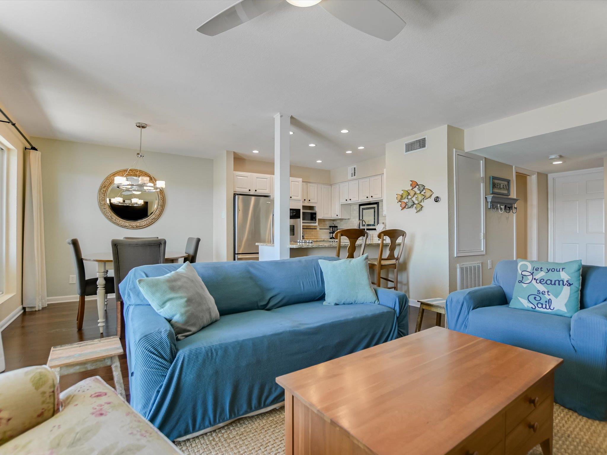1100 The Cape None #602 Property Photo 6
