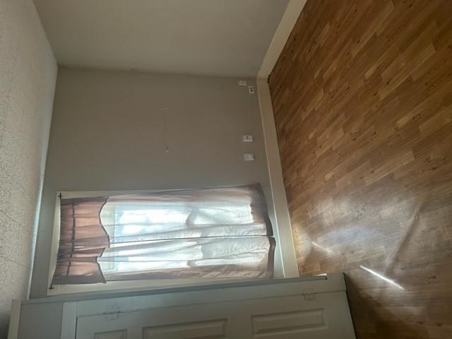 1008 Washburn St Property Photo 6