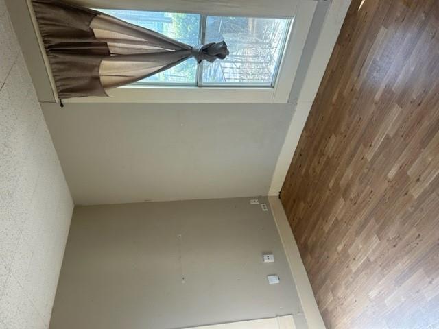 1008 Washburn St Property Photo 17