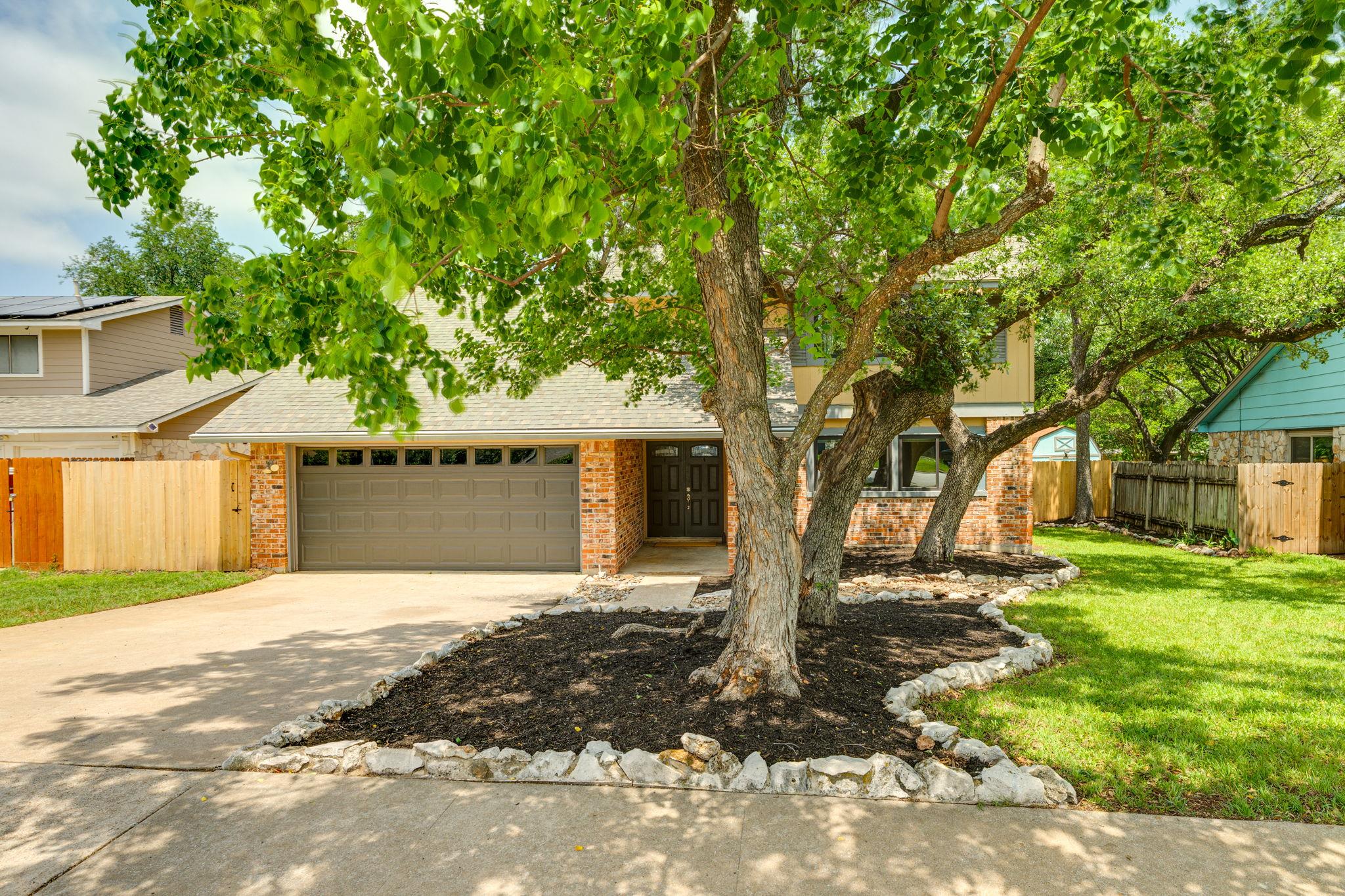 11602 Barrington Way Property Photo