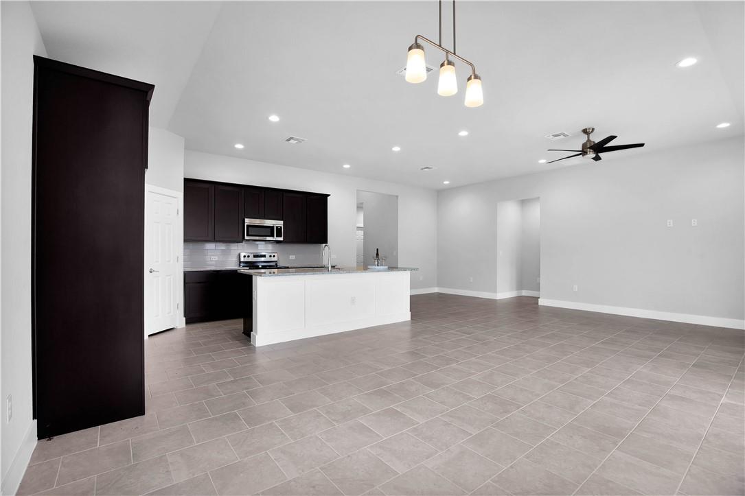 9708 Evening Canopy Dr Property Photo 6