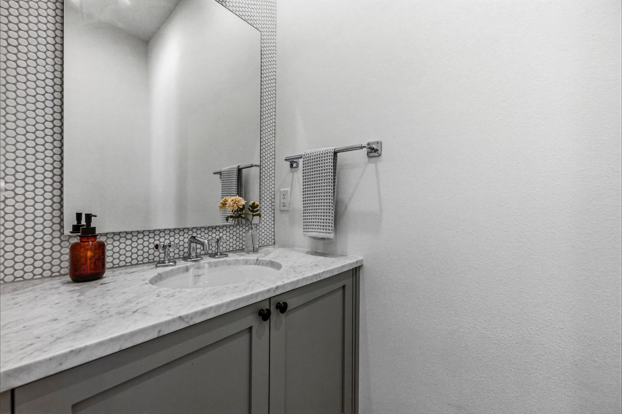 2512 Watkins Way Property Photo 13