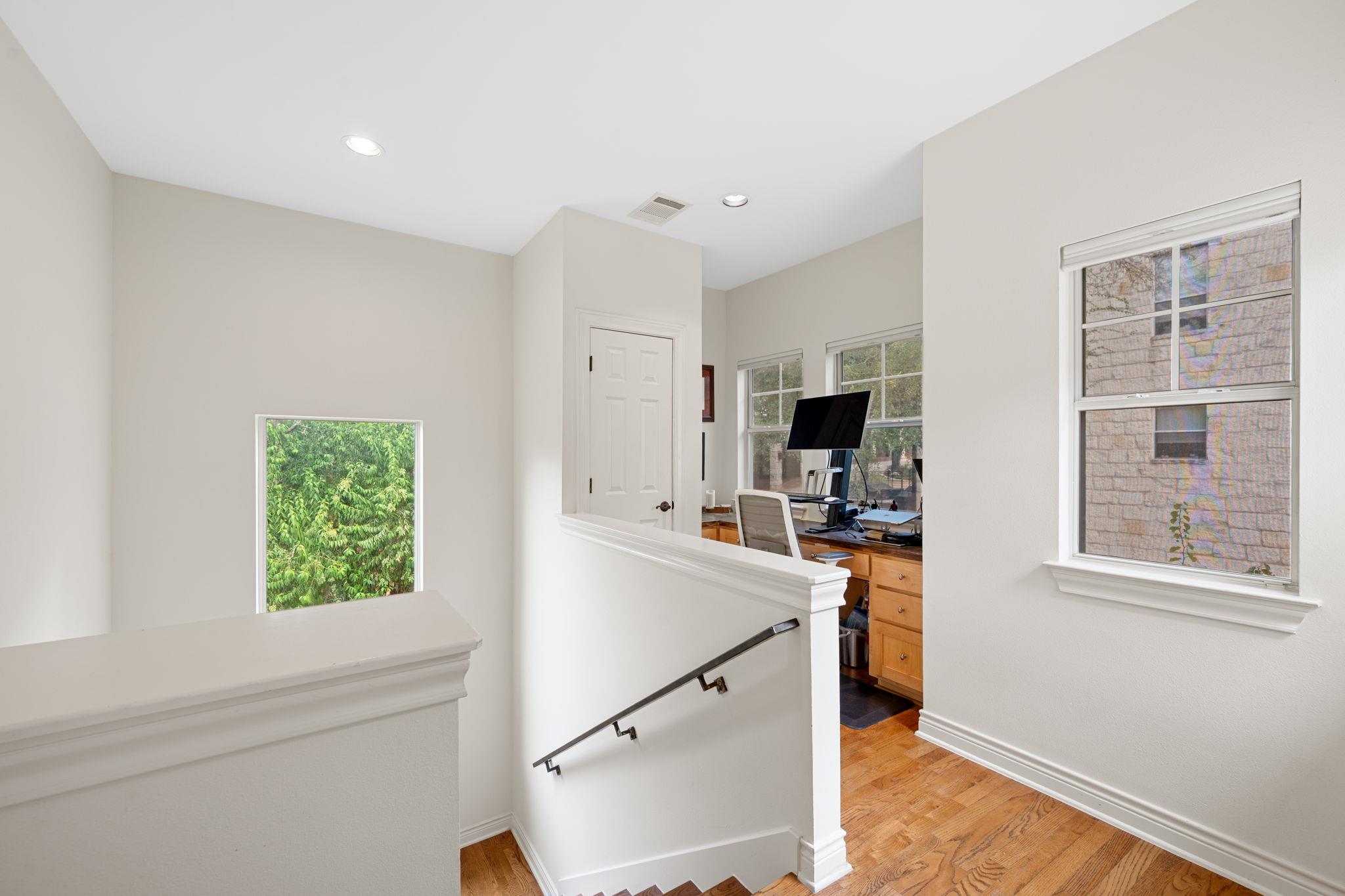 601 Upson St #d Property Photo 18