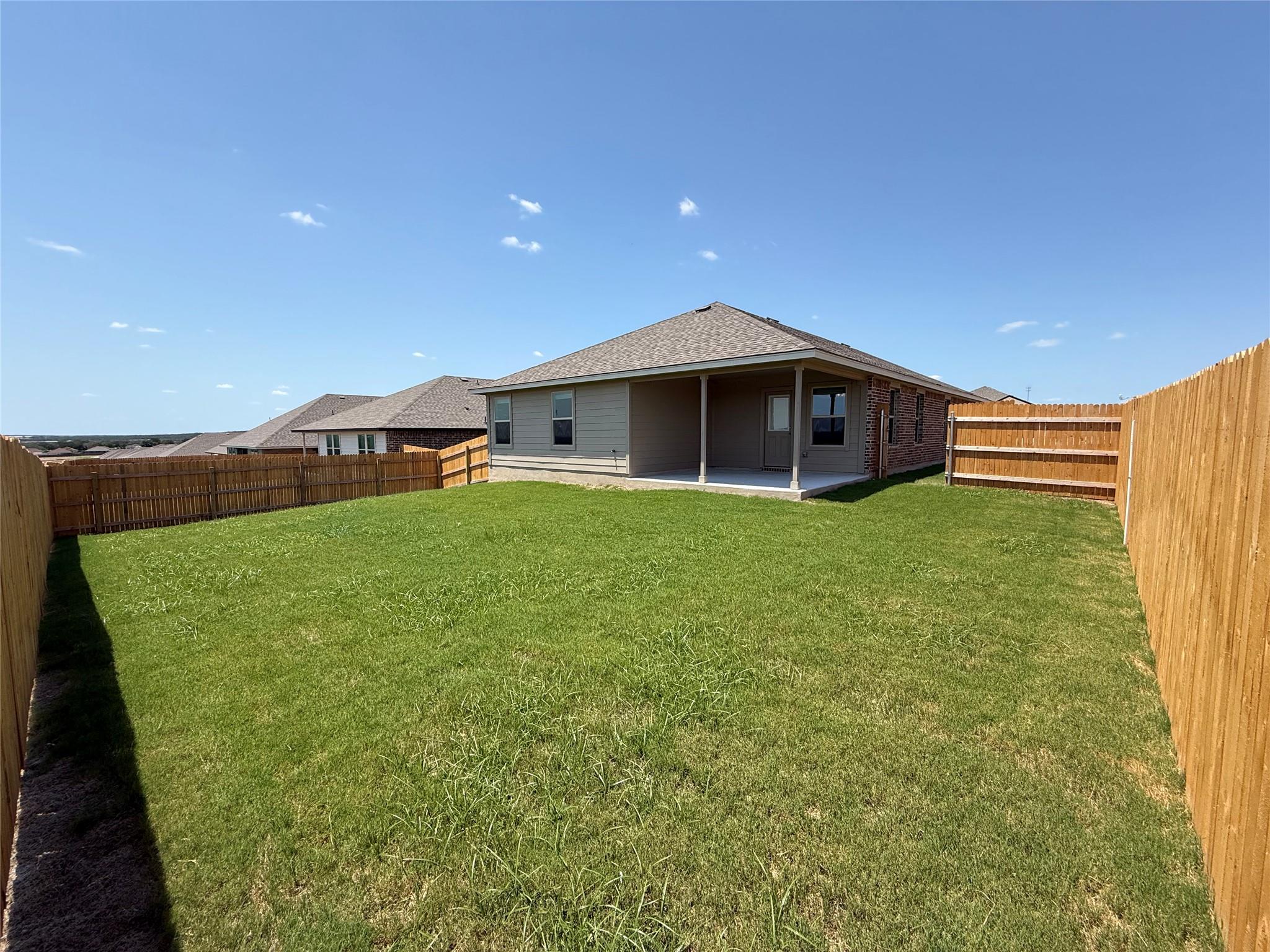 229 Creekfall Rd Property Photo 5