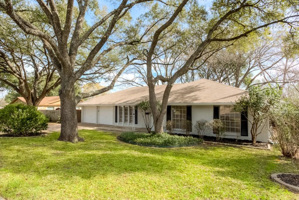 7403 Glenhill Rd Property Photo
