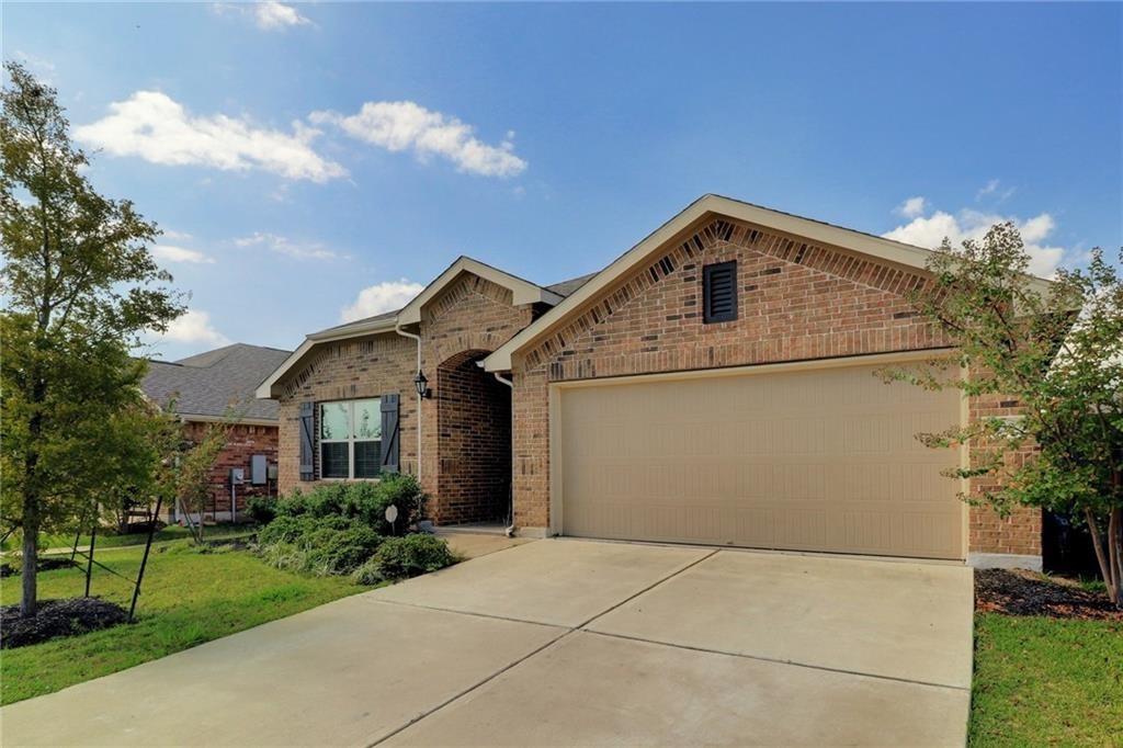 330 Briar Park Dr Property Photo 1
