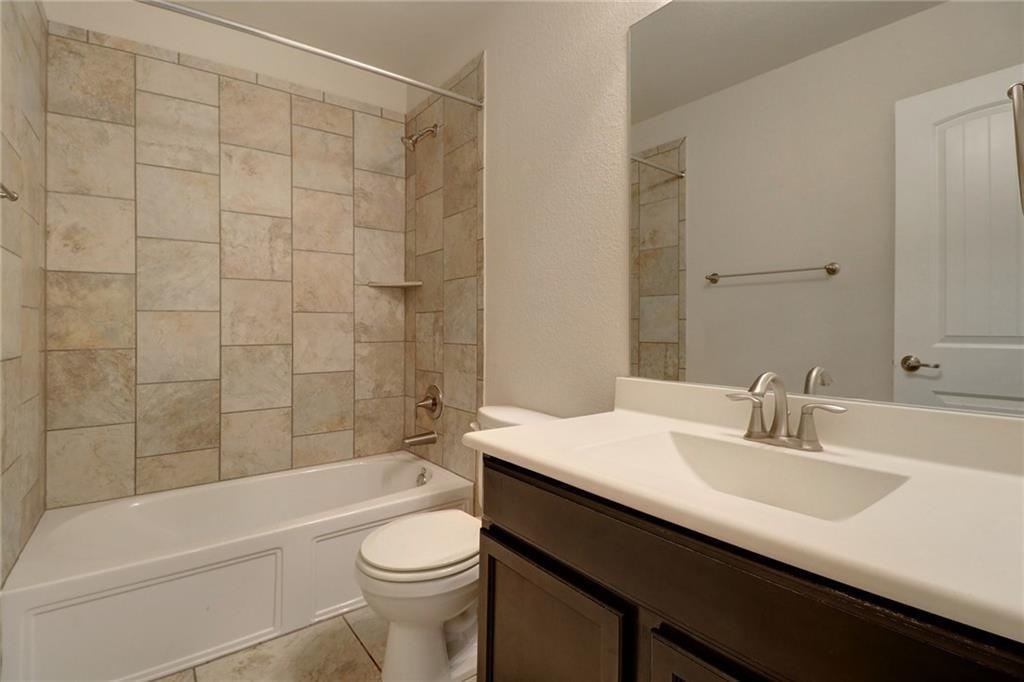 330 Briar Park Dr Property Photo 24