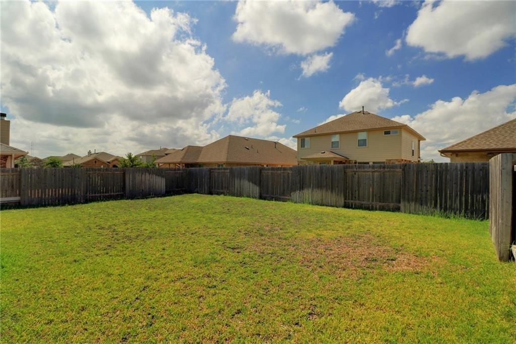 330 Briar Park Dr Property Photo 27