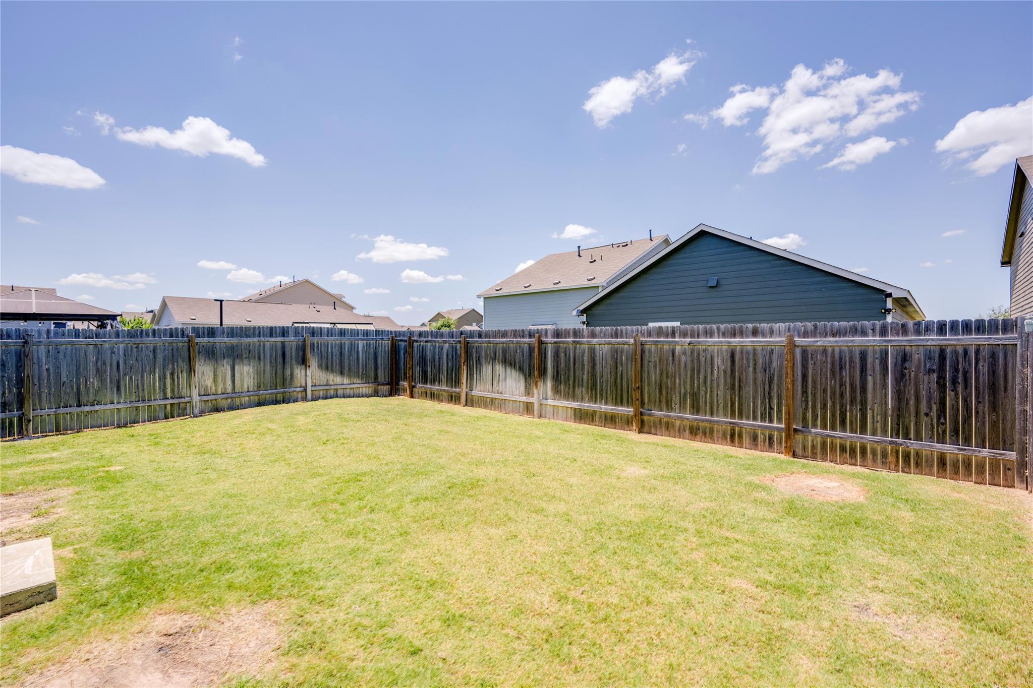 275 Mica Trl Property Photo 32
