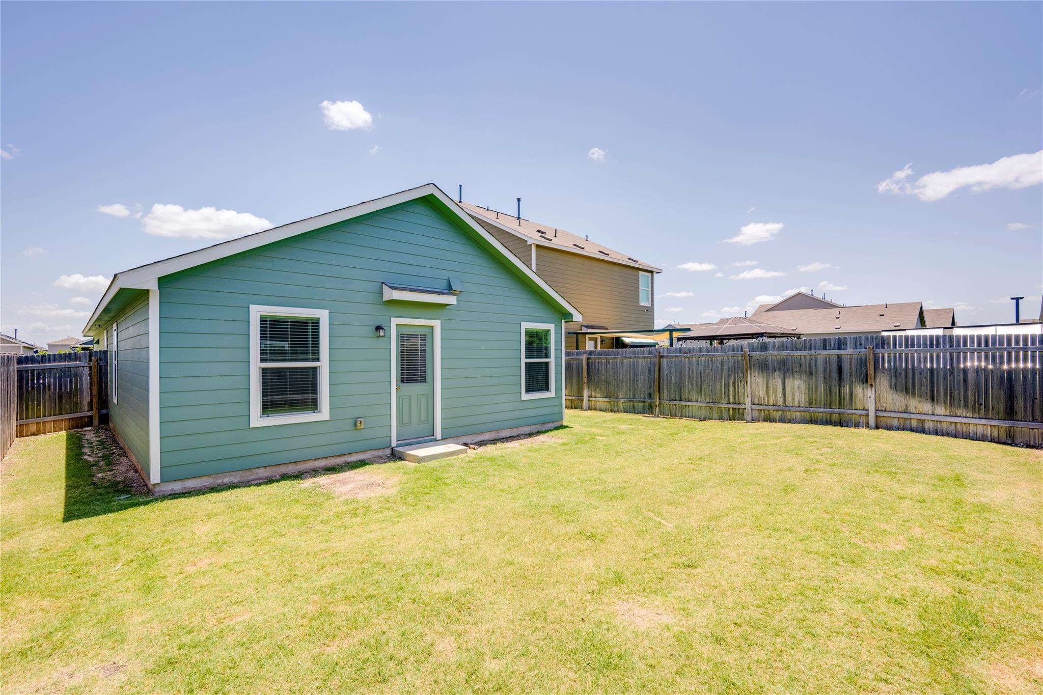 275 Mica Trl Property Photo 34