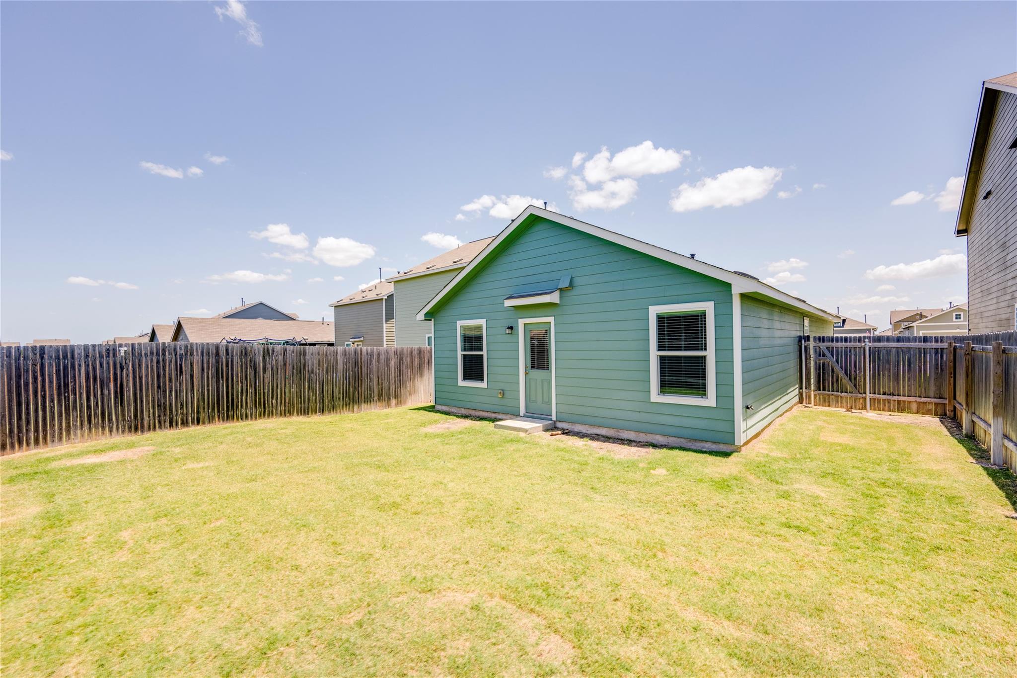 275 Mica Trl Property Photo 36