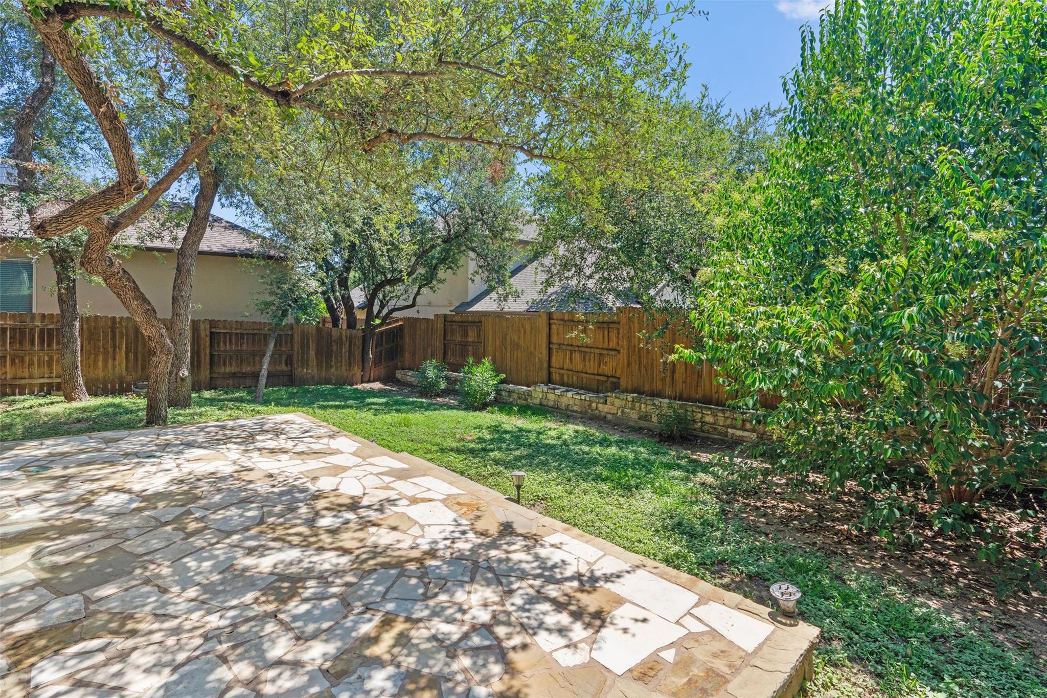 8417 Etienne Cv Property Photo 31