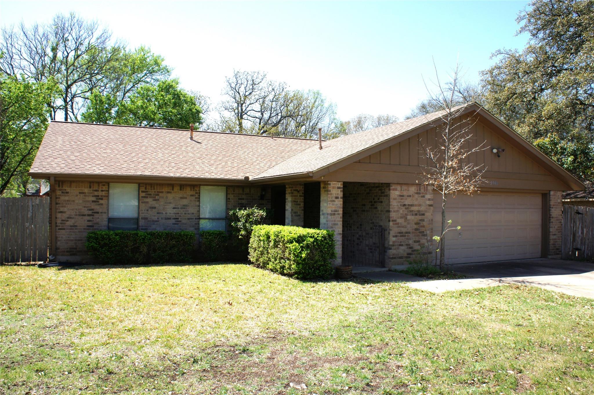 1906 Northwest Blvd Property Photo