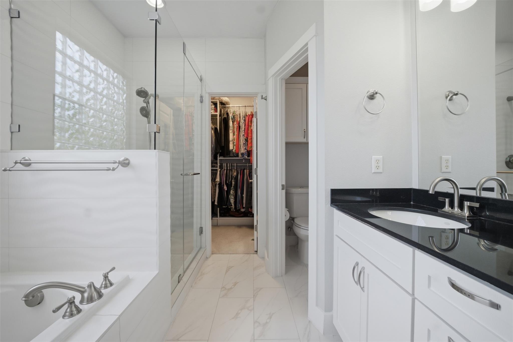 512 Sunny Ln #b Property Photo 17