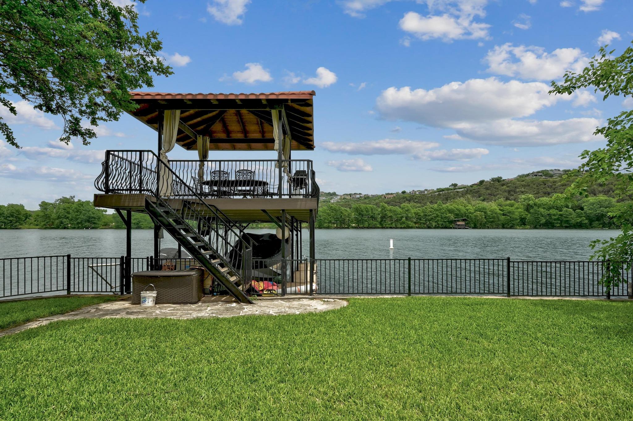 1746 Channel Rd Property Photo