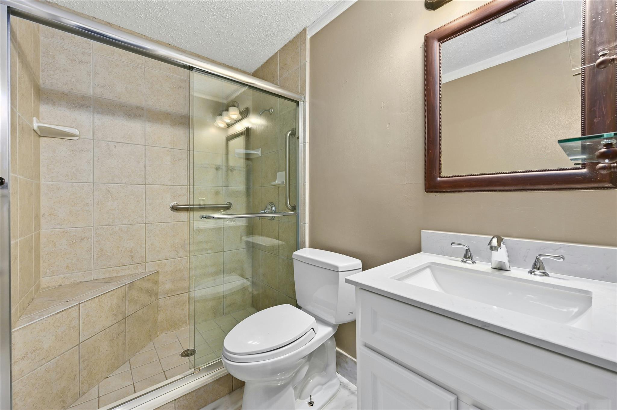 105 Deep Lake Cir Property Photo 12