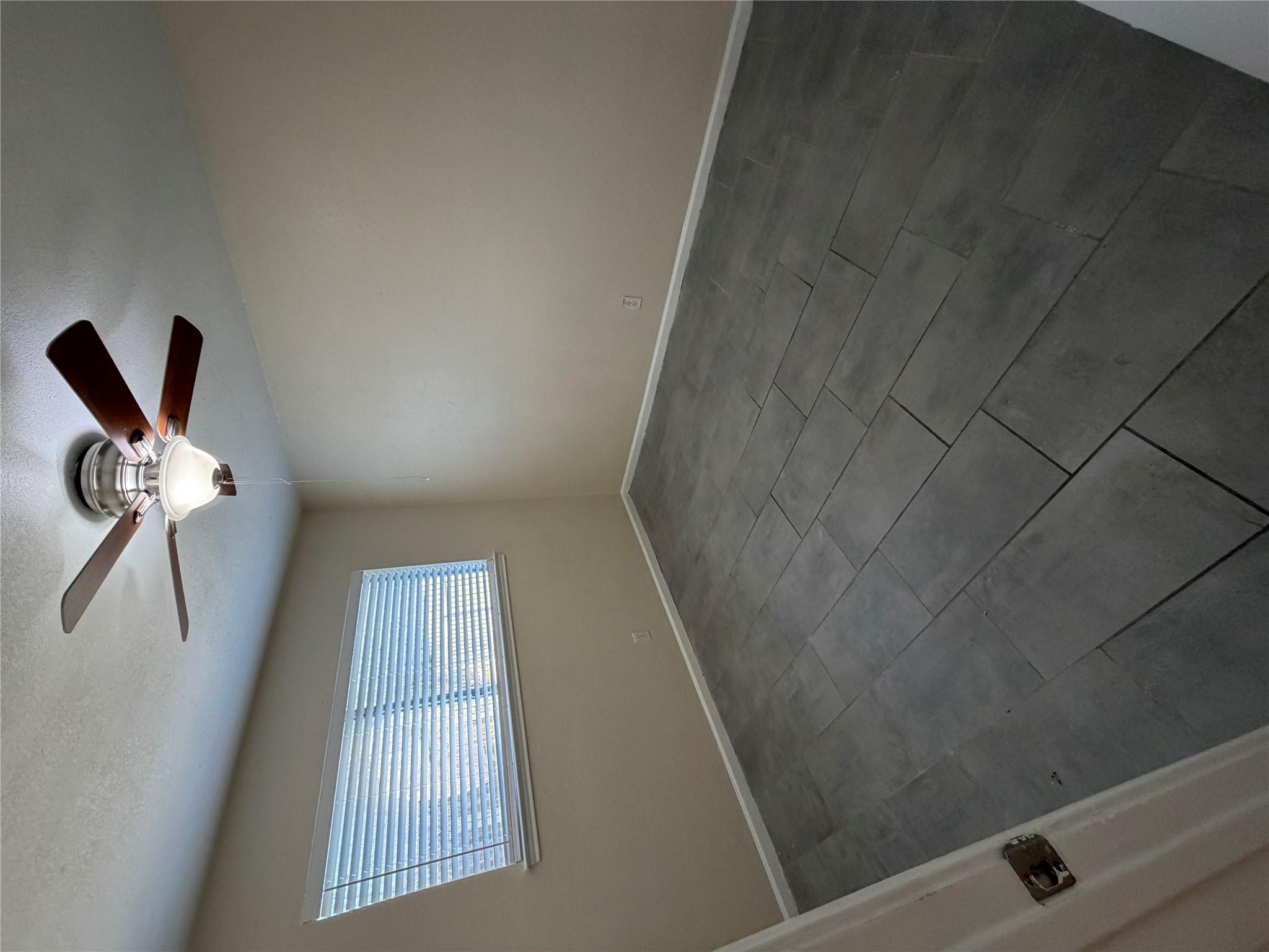 507 Cutty Trl #b Property Photo 6