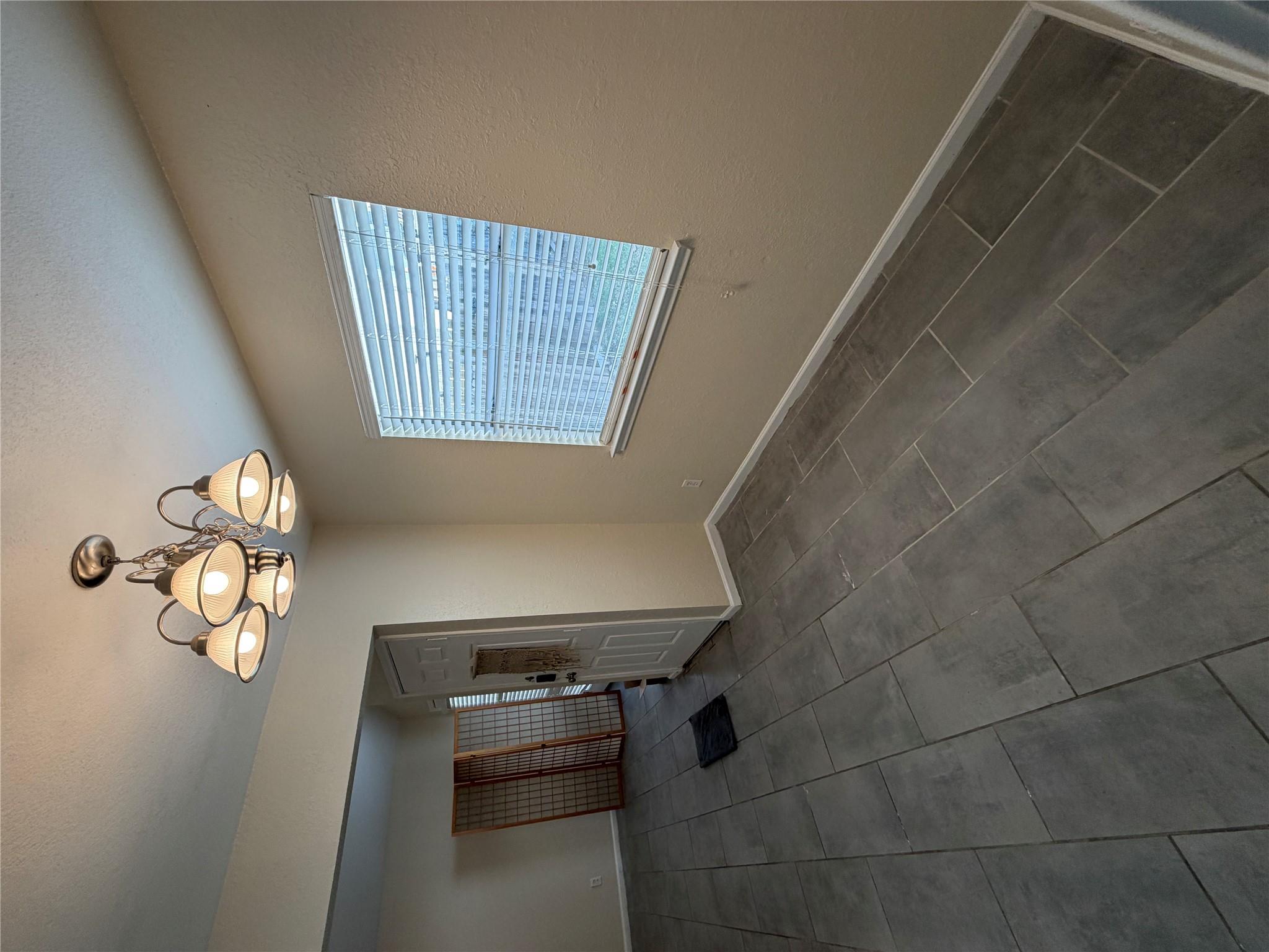 507 Cutty Trl #b Property Photo 9
