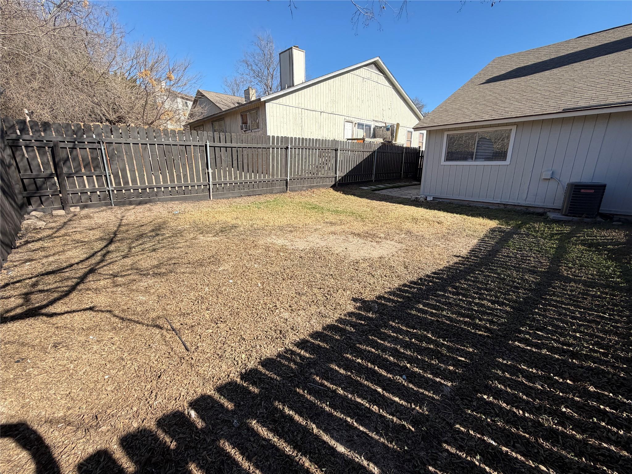 507 Cutty Trl #b Property Photo 25