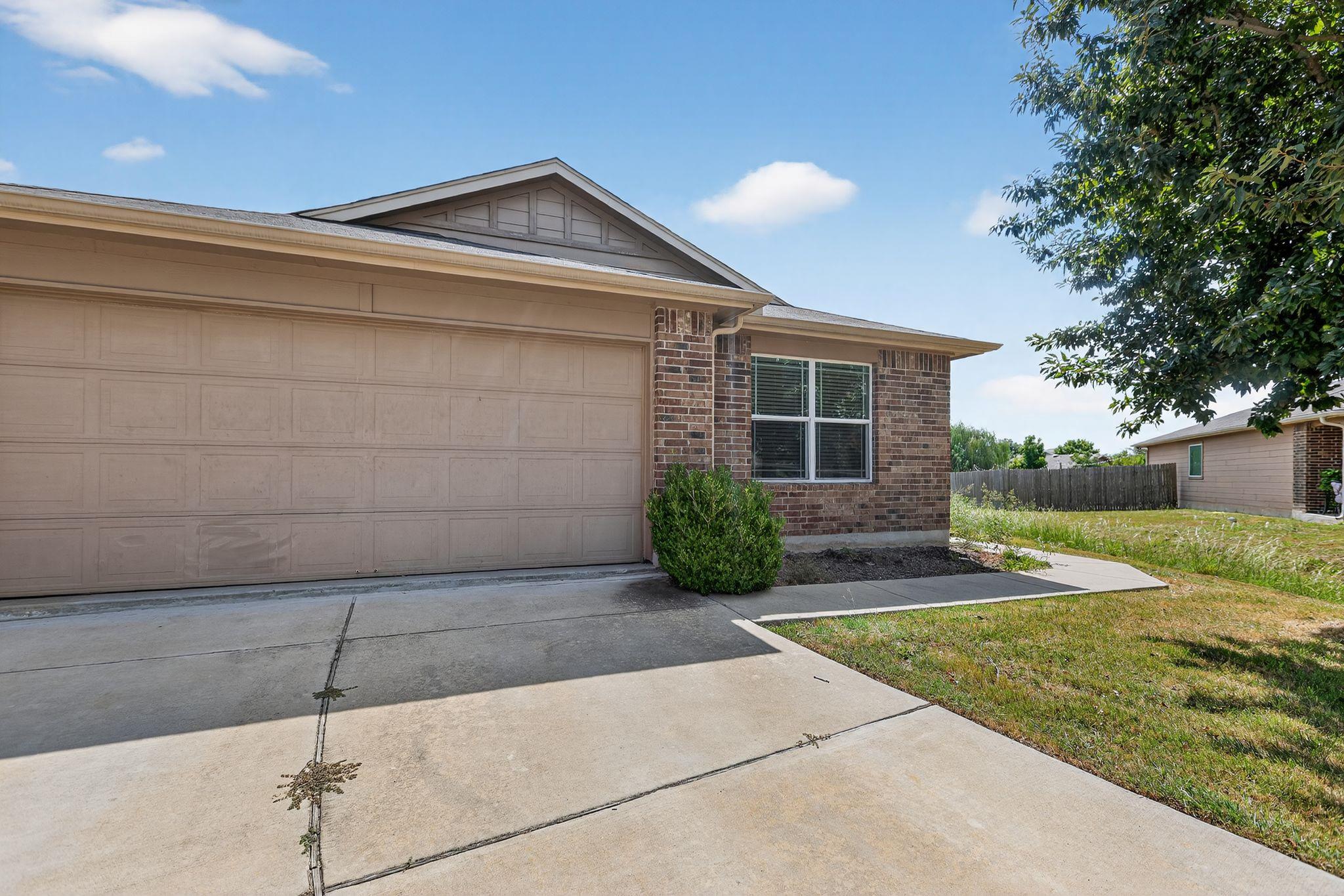 18320 Rock Sage Cv Property Photo 2