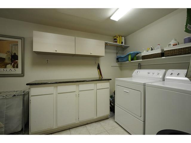 1404 Karen Ave Property Photo 8