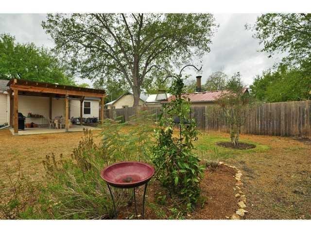 1404 Karen Ave Property Photo 16