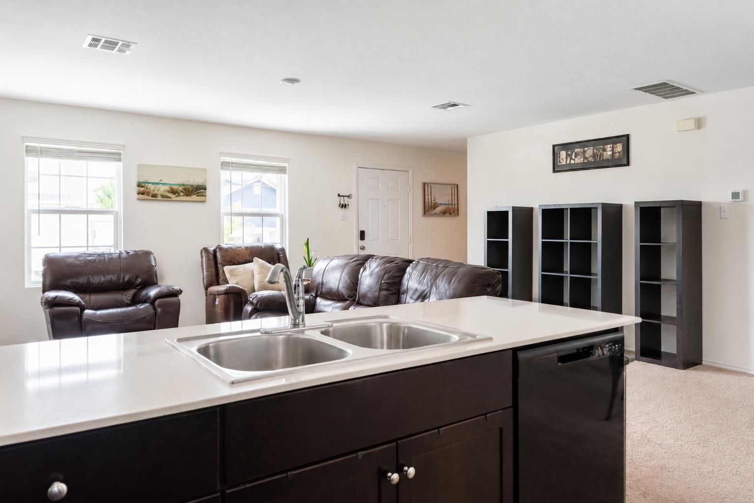 193 Gypsum Vly Property Photo 6