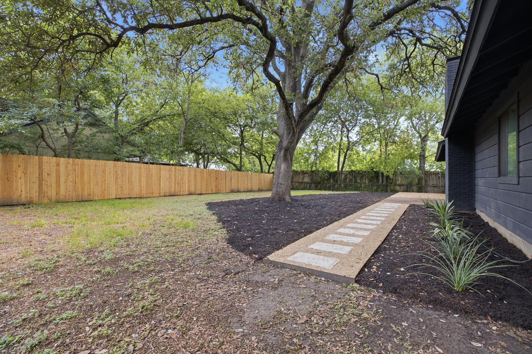 9004 Blue Quail Dr Property Photo 25