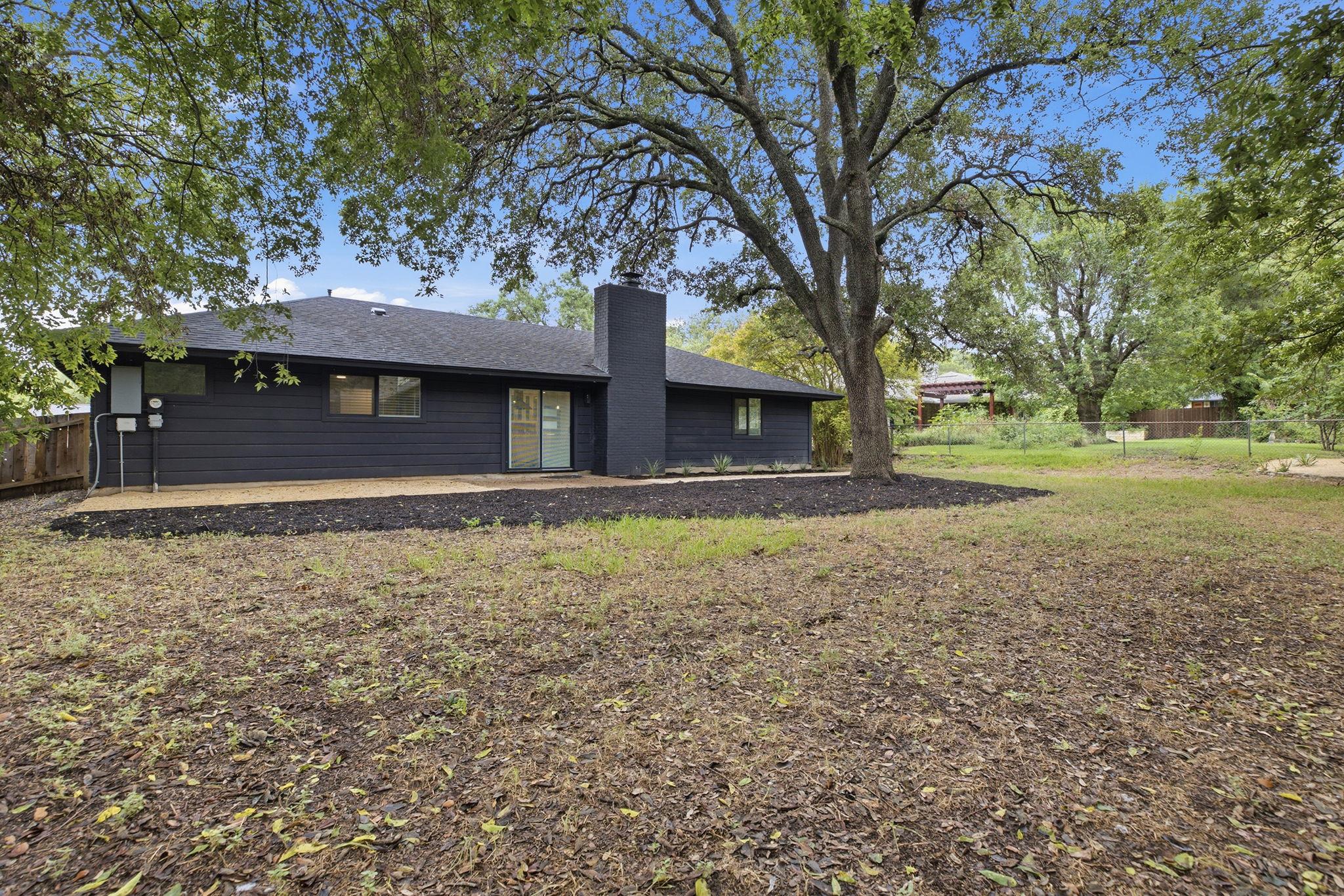 9004 Blue Quail Dr Property Photo 26