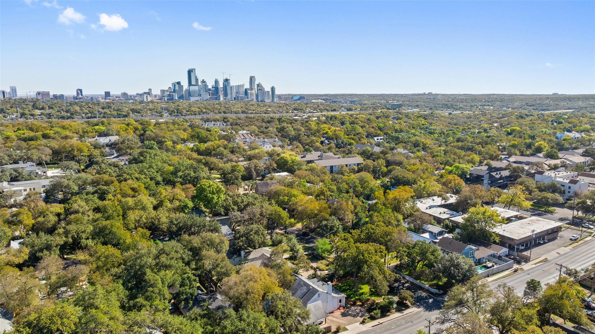 2612 Bridle Path Property Photo 33