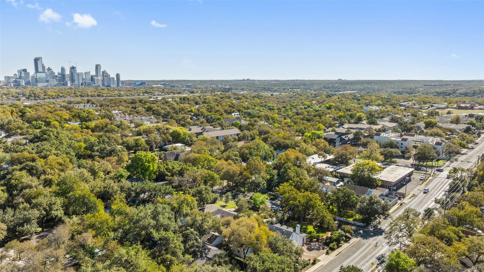 2612 Bridle Path Property Photo 35