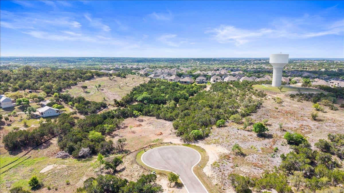 248 Broadwing Cv Property Photo 13