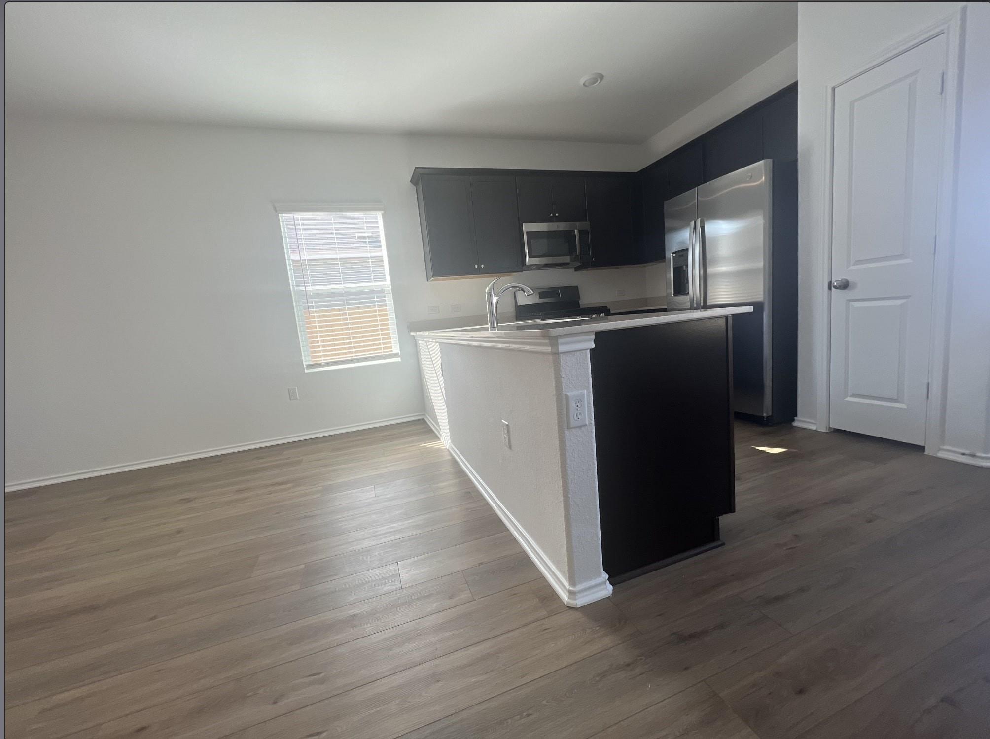 13721 Menard Way Property Photo 3