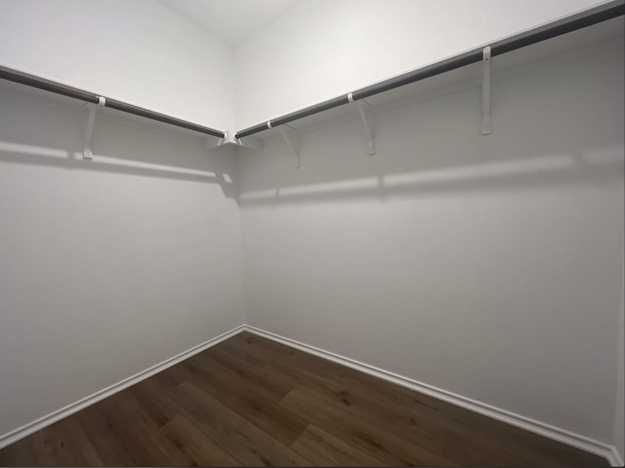 13721 Menard Way Property Photo 8