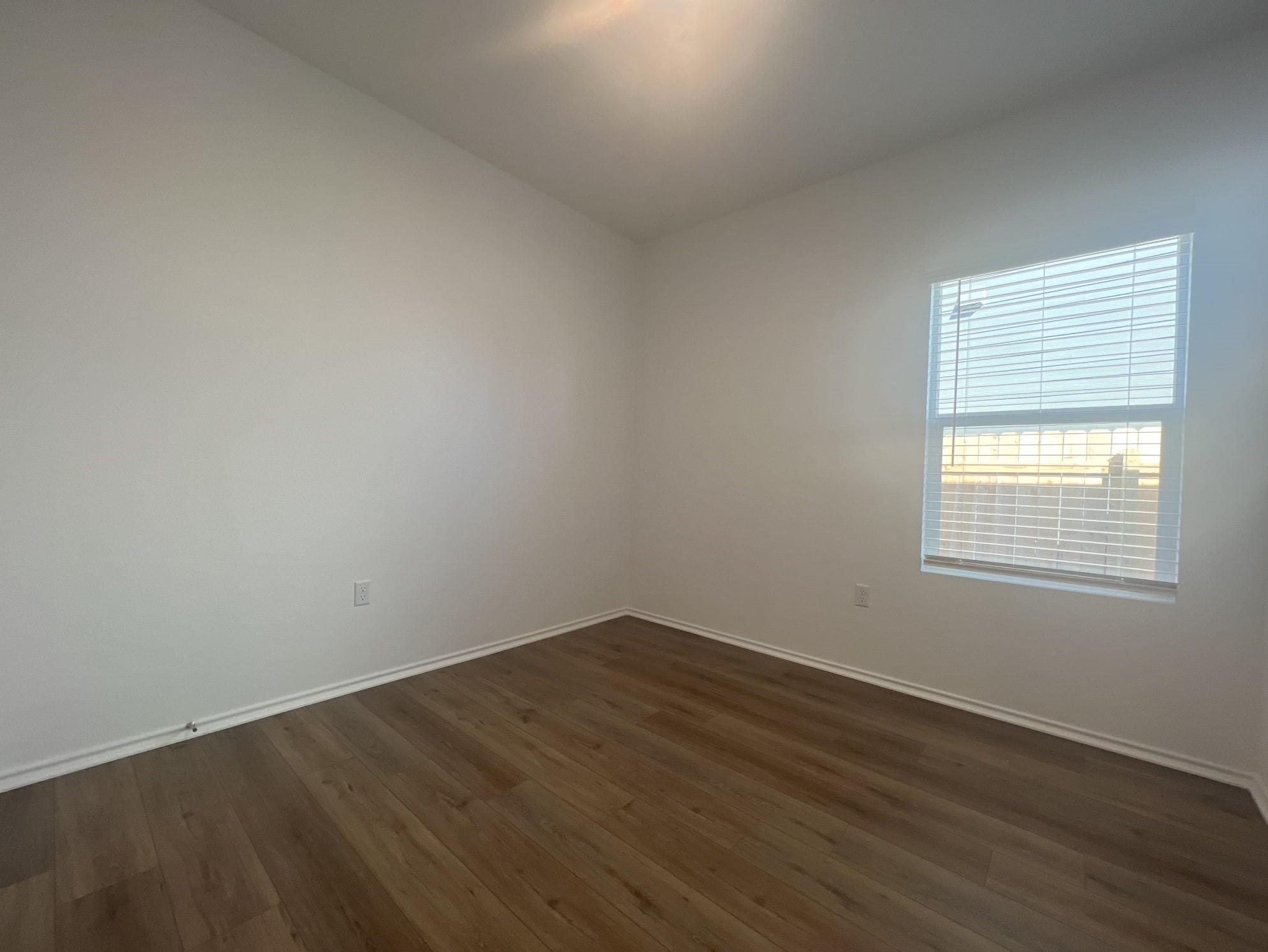 13721 Menard Way Property Photo 11
