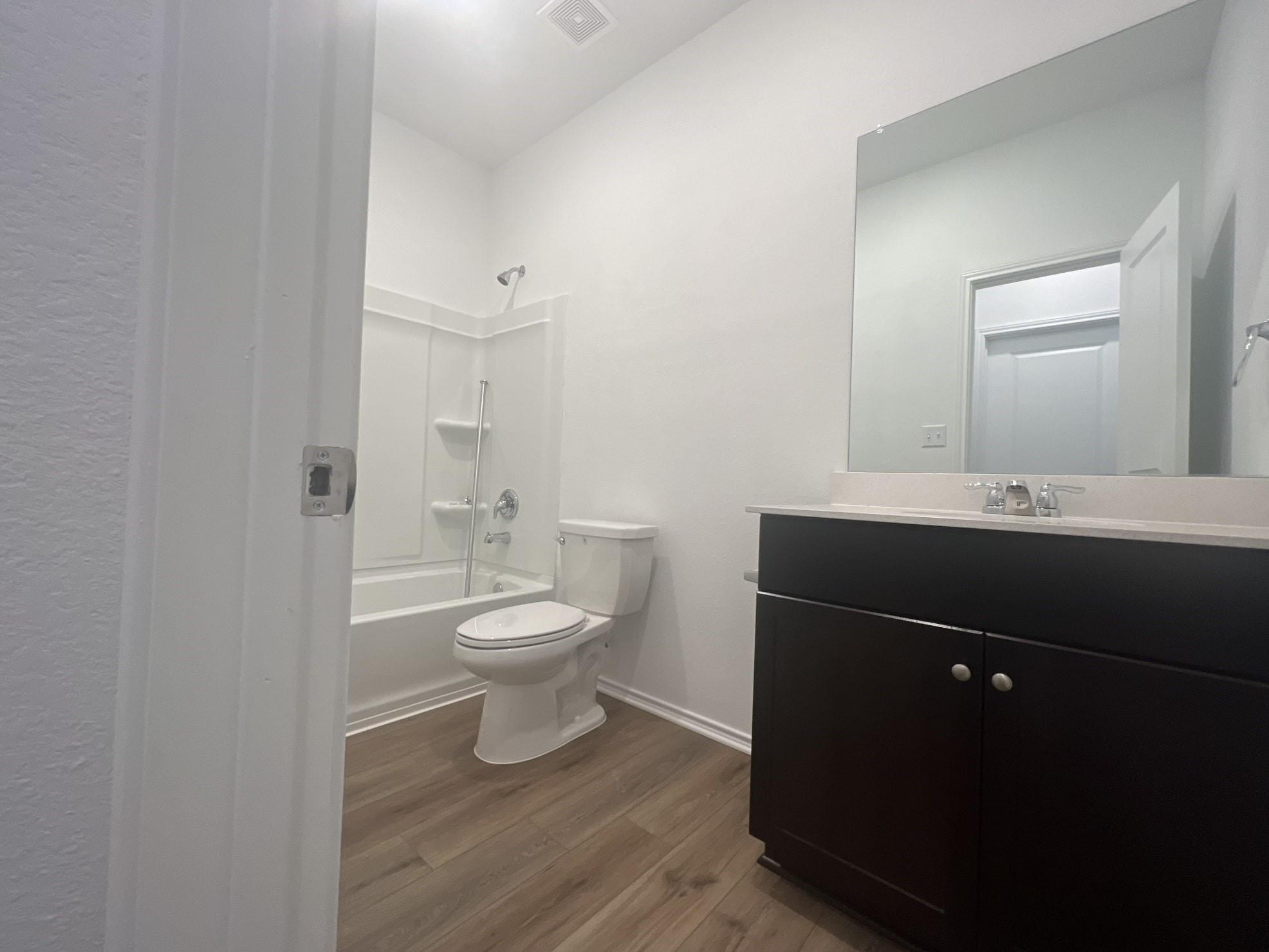 13721 Menard Way Property Photo 13
