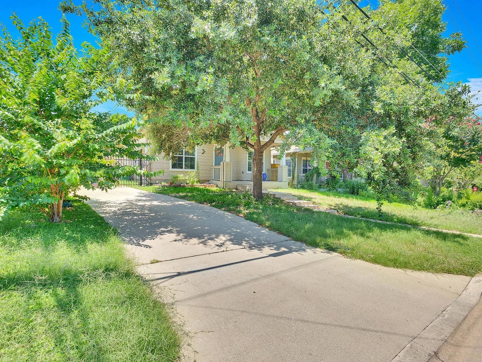 7308 Meador Ave Property Photo 4