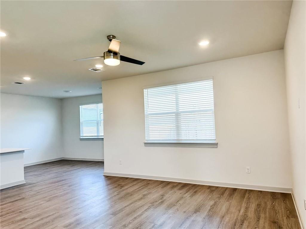 214 New Hampton Way Property Photo 6