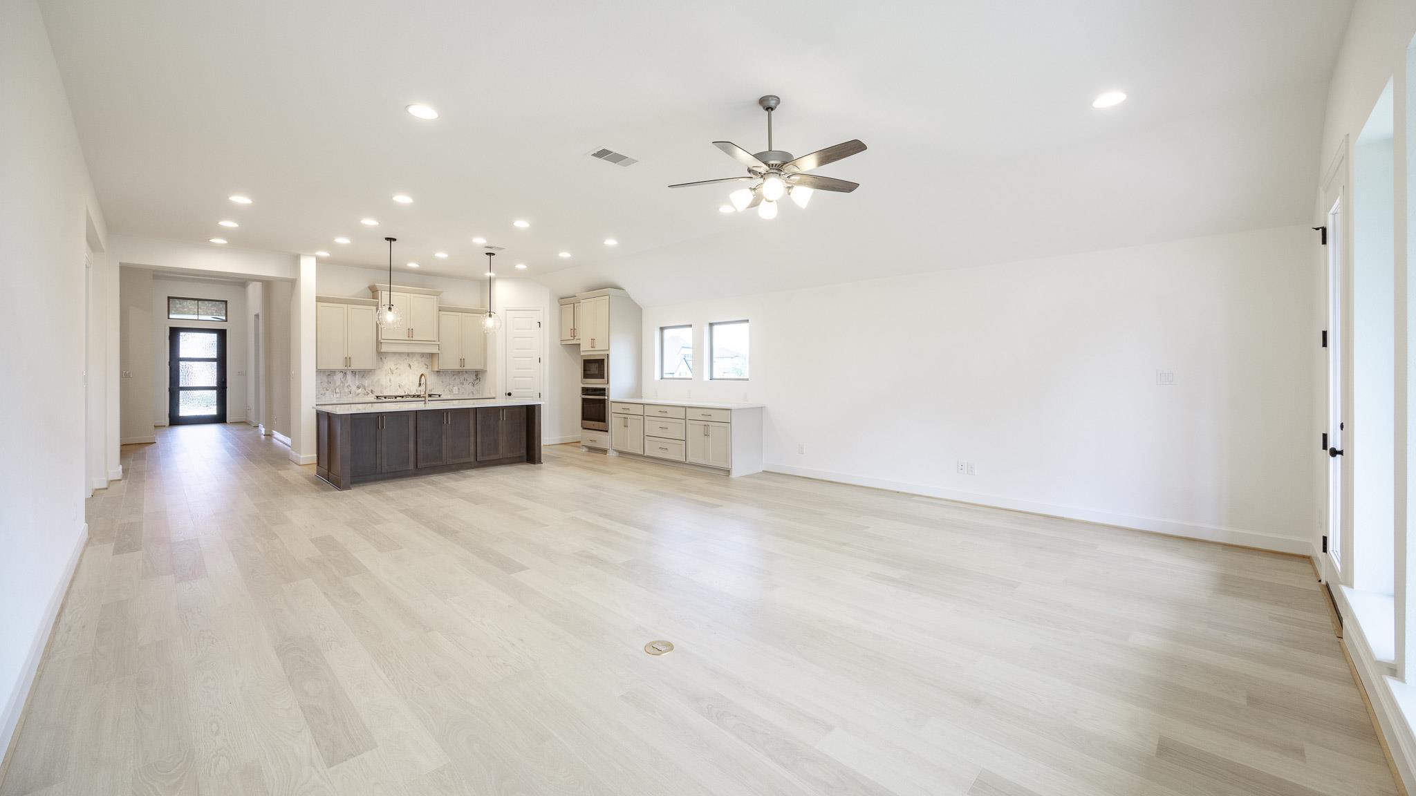 528 Rock Daisy Trl Property Photo 2