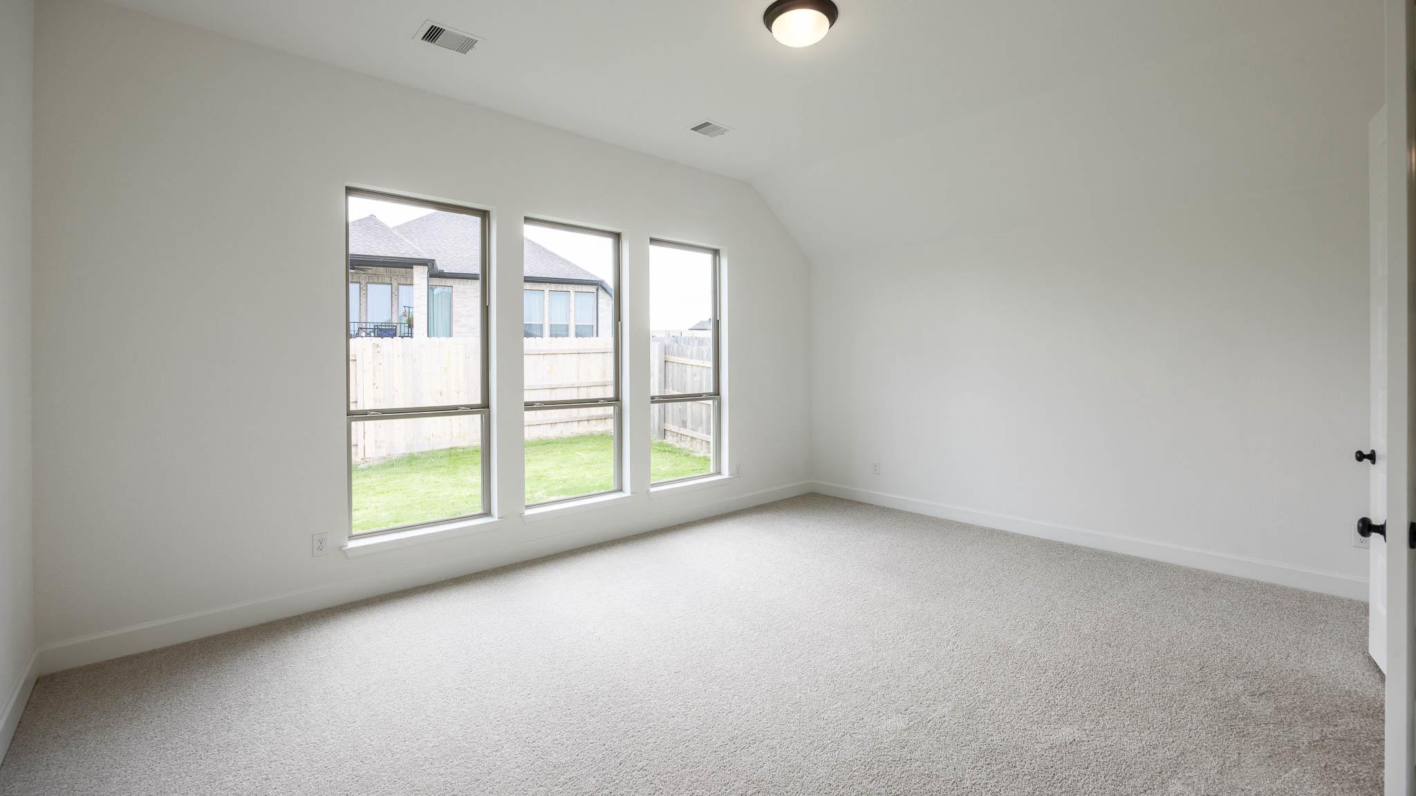 528 Rock Daisy Trl Property Photo 4