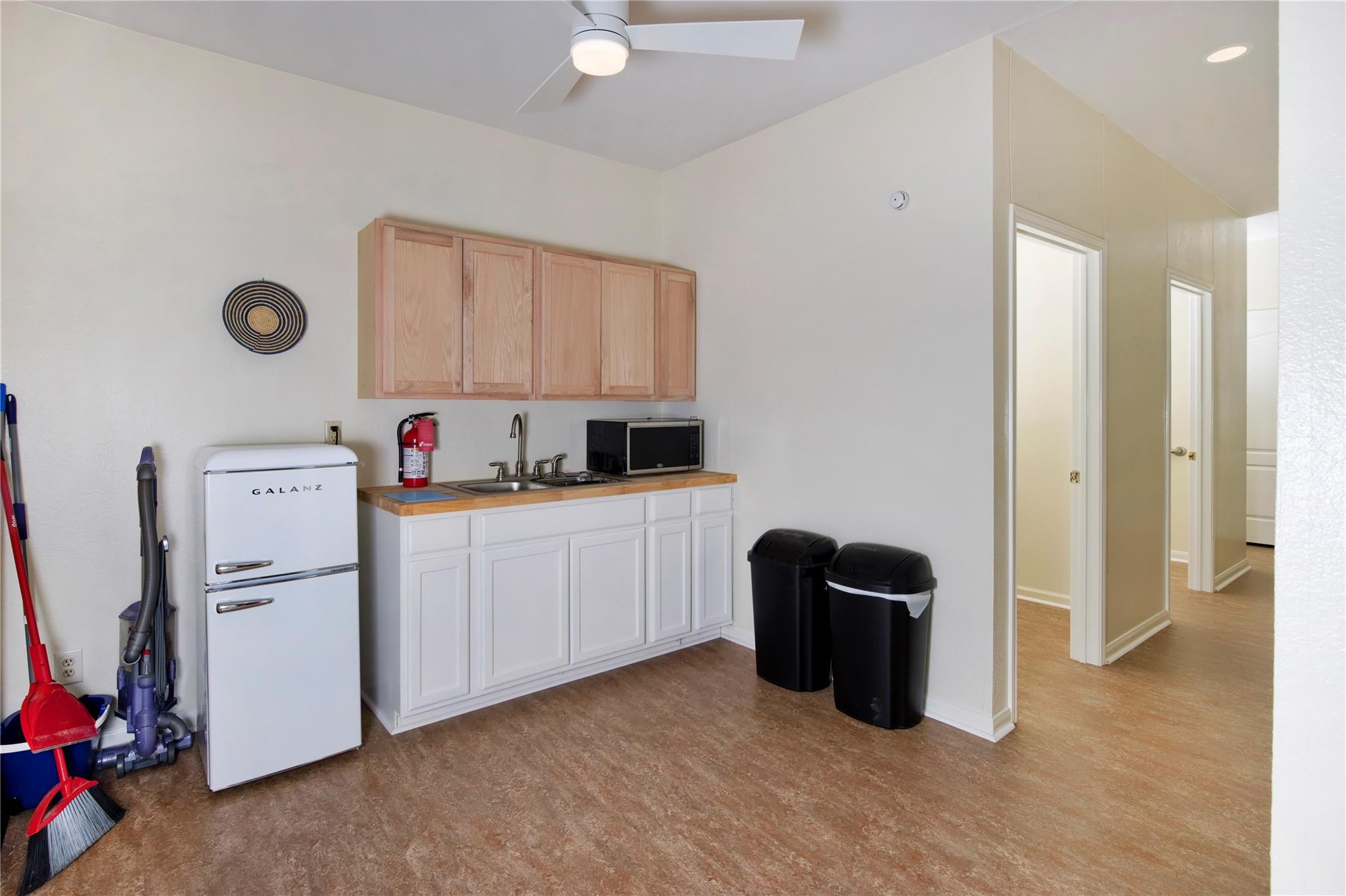 102 Whitetail Dr #200-e Property Photo 4