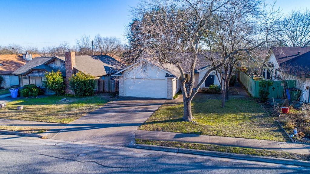 1101 Cresswell Dr Property Photo 1