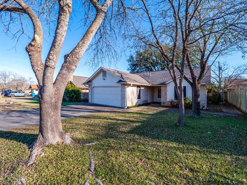 1101 Cresswell Dr Property Photo 24