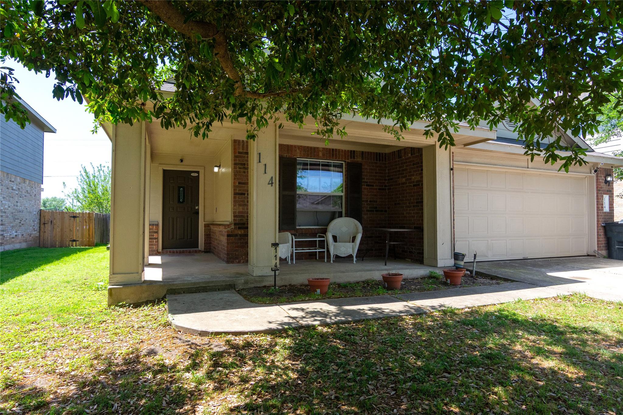 114 Mossy Rock Cv Property Photo 1